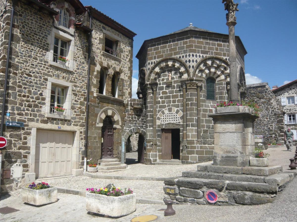 Le Petit St Jacques Lägenhet Le Puy-en-Velay Exteriör bild