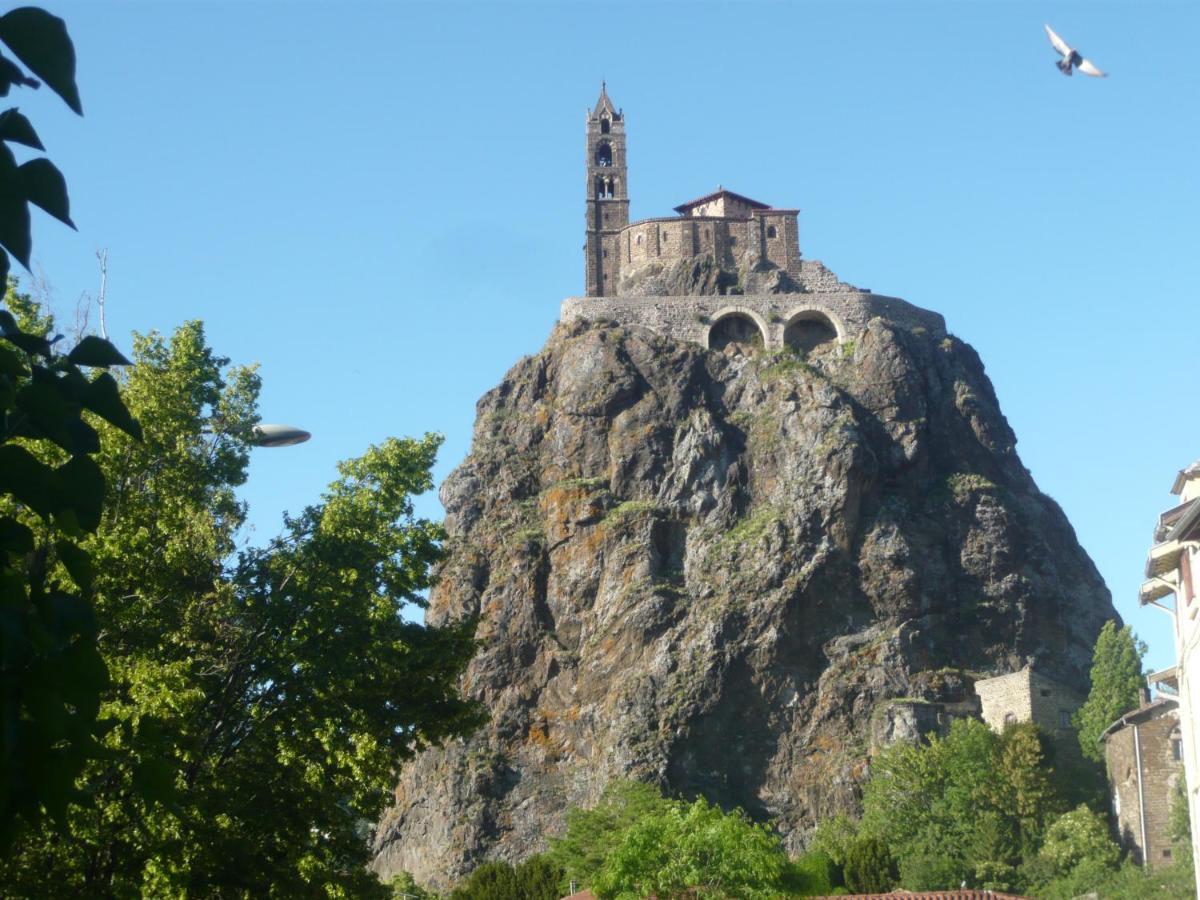 Le Petit St Jacques Lägenhet Le Puy-en-Velay Exteriör bild