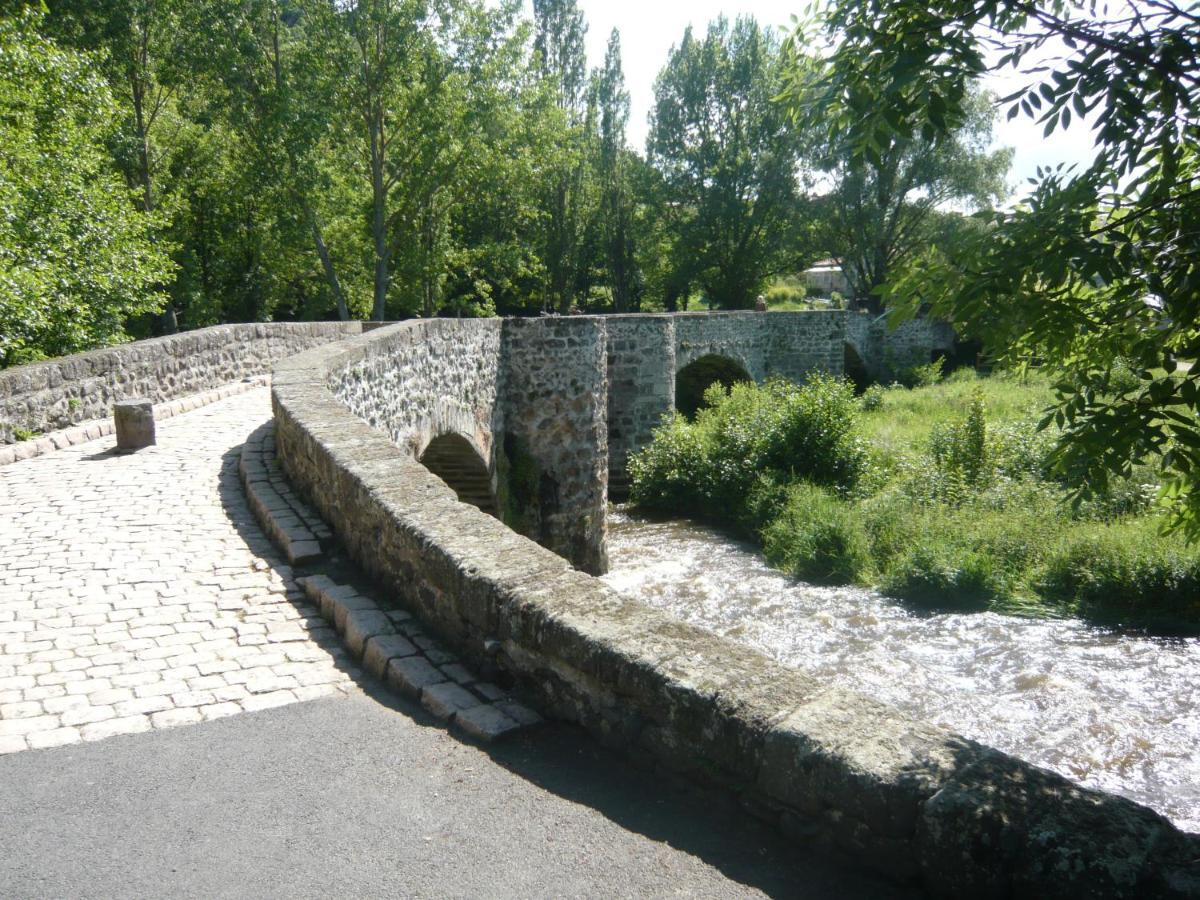 Le Petit St Jacques Lägenhet Le Puy-en-Velay Exteriör bild